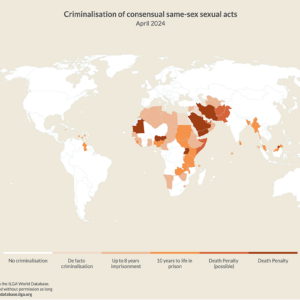 Maailmankartta, josta selviää, missä maissa samaa sukupuolta olevien välinen seksi on kriminalisoitu ja millaisen rangaistuksen siitä saa. Pahimmat rangaistukset uhkaavat Lähi-Idässä ja joissakin Afrikan maissa asuvia.